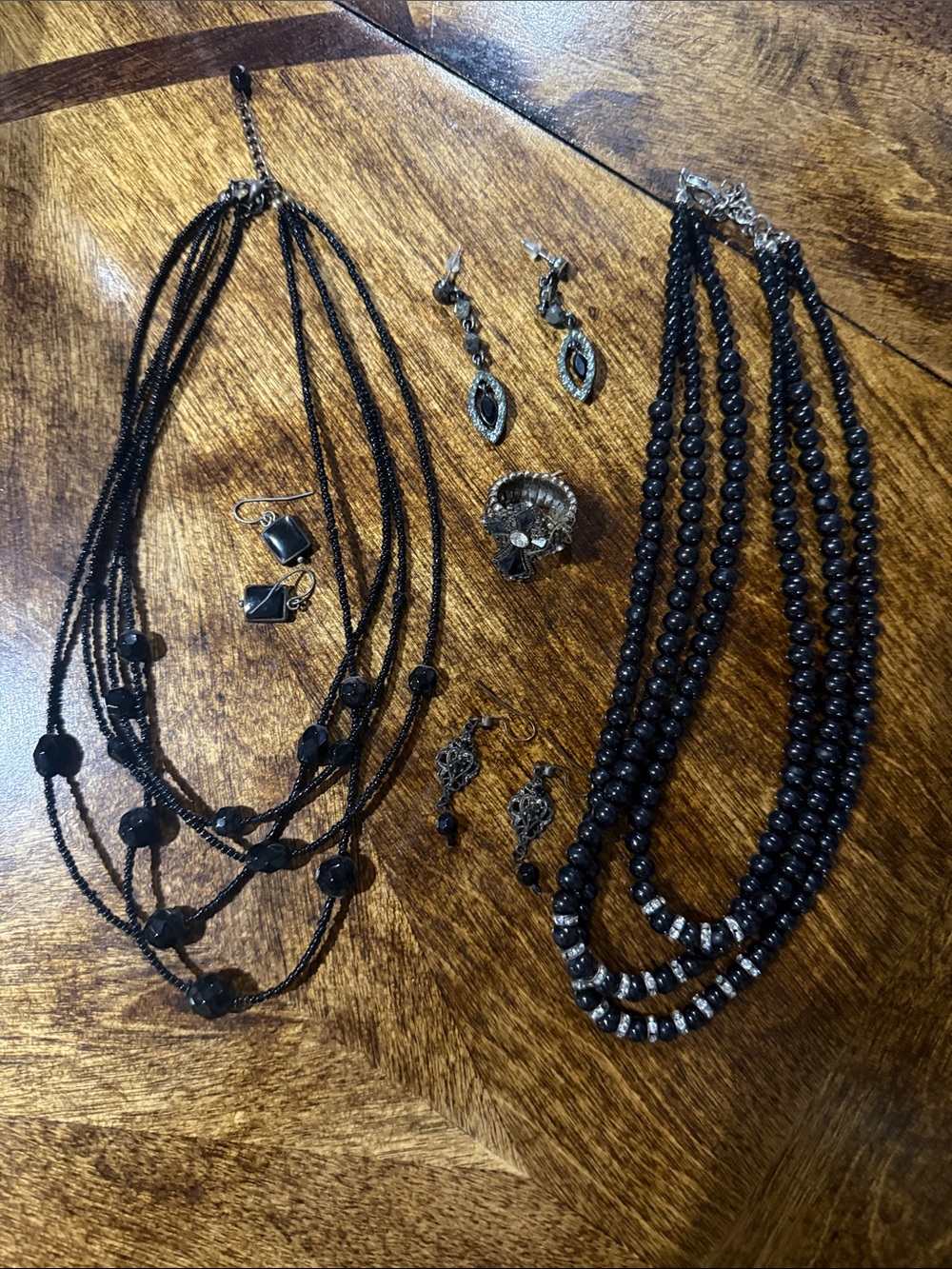 Layered Black Beaded Necklace Set – Timeless Women's Jewelry